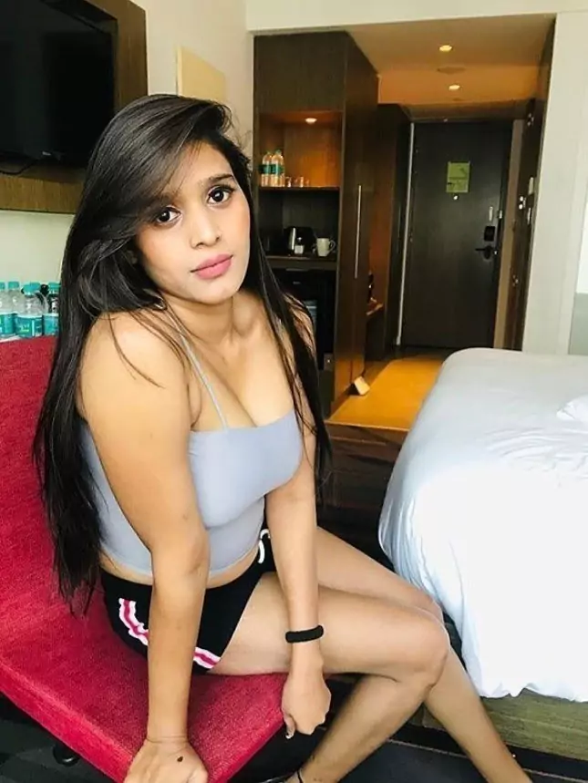 कॉल गर्ल्स सर्विस  वाकड